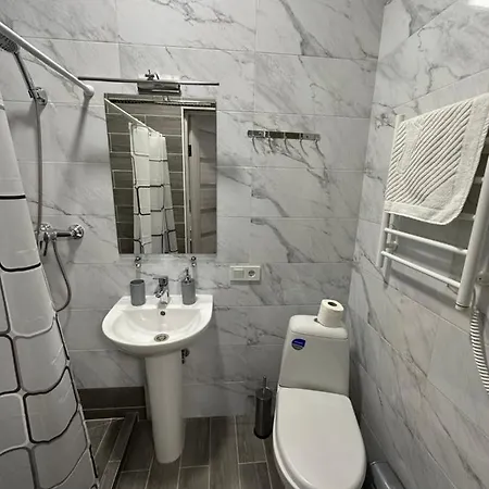 Modern 3* אוזהורוד