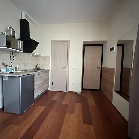 Modern Aparthotel Uzhhorod