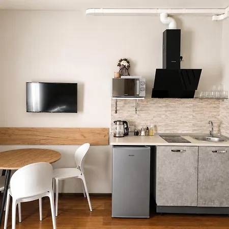 Modern Aparthotel Uzhhorod