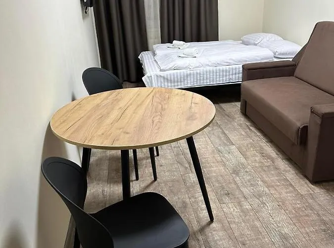 מלון דירות Modern 3*