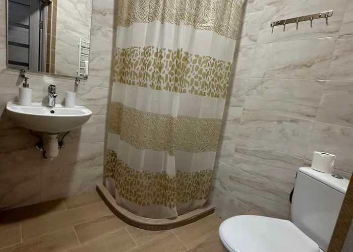 Modern 3* אוזהורוד
